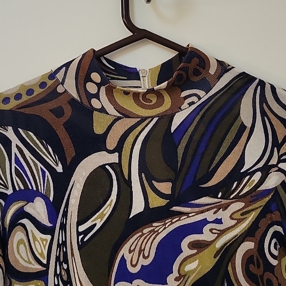 Chico's Retro Psychedelic Long Sleeve High Neck MOD Blouse - Picture 4 of 9